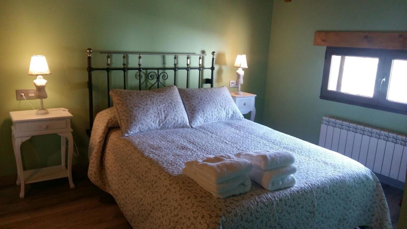 Apartamento Turistico Casas De Manuel La Pola de Gordon Екстер'єр фото