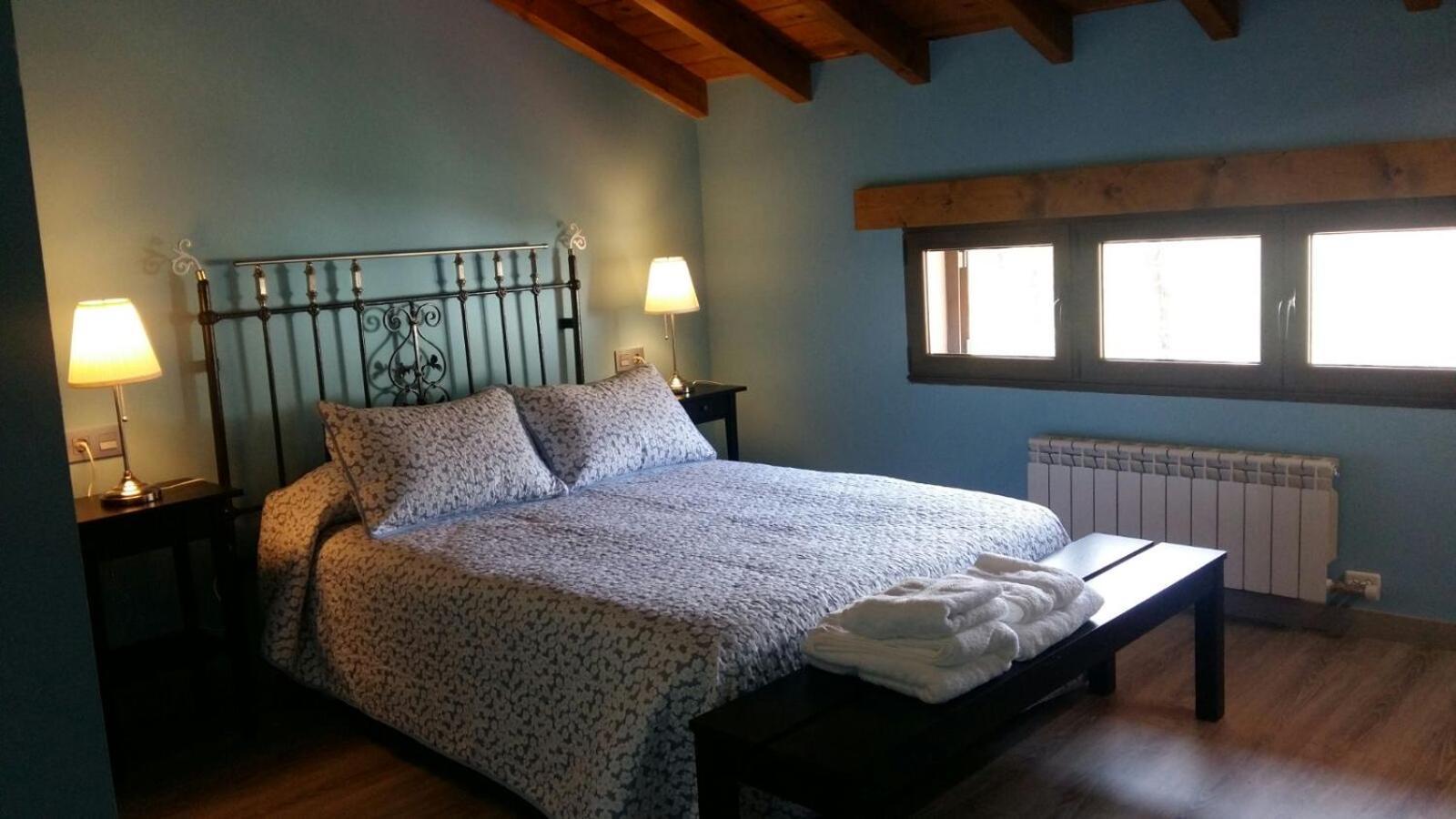 Apartamento Turistico Casas De Manuel La Pola de Gordon Екстер'єр фото